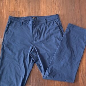 Quince Navy Chino Pants - Classic Straight Fit